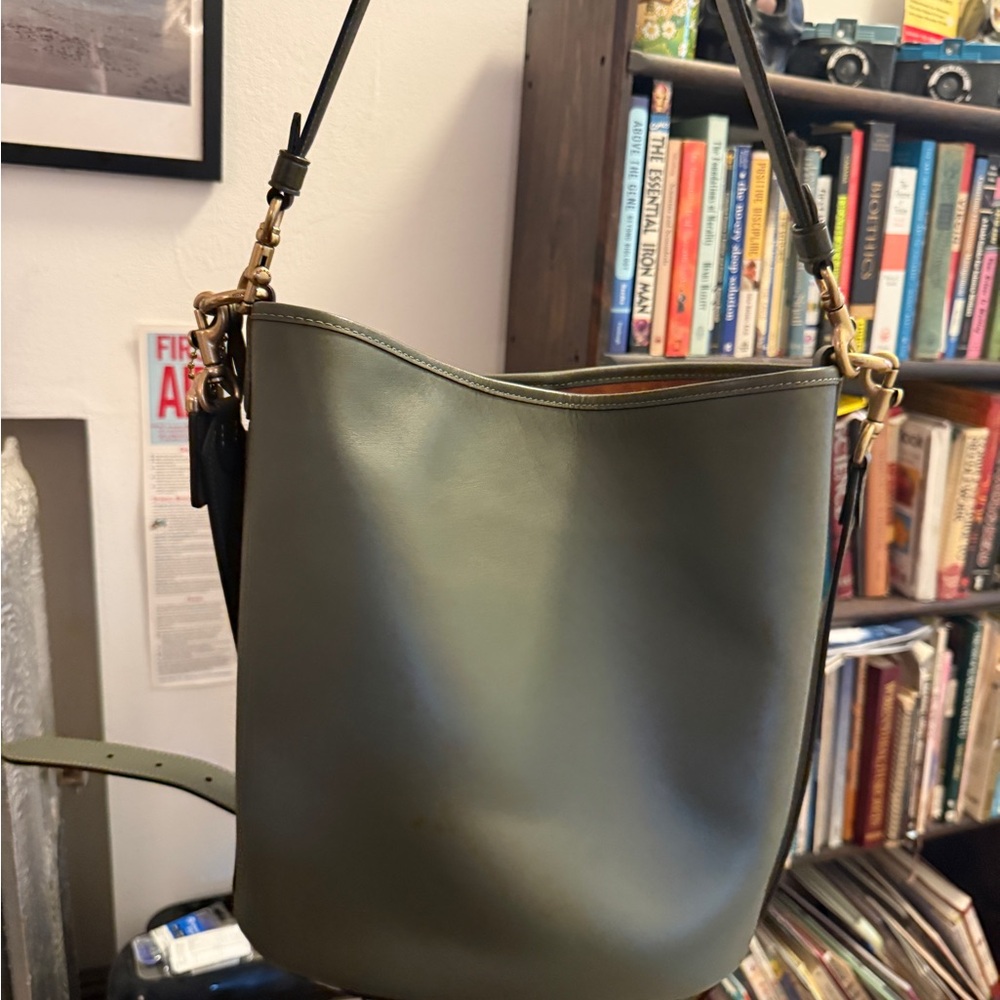 Coach Dakota Bucket bag Green larger size - Picture 3 of 11